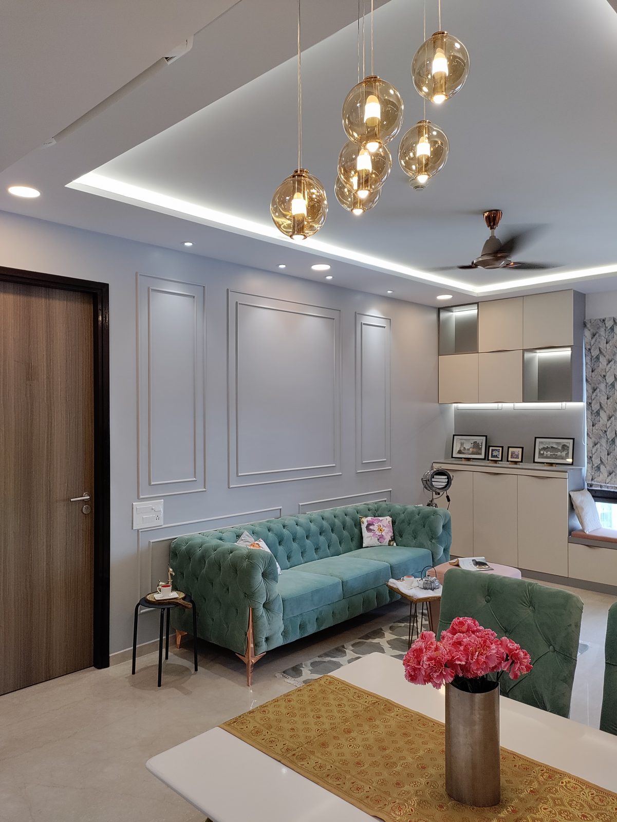 Latest Interior Designing for Drawing Room | Rennovate